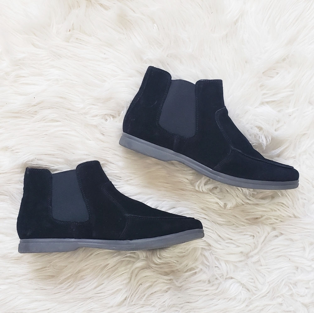 Modern Fiction Vernacular Pull-on Black Bootie